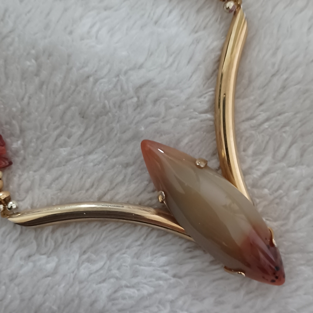 Necklace - Picture 2 of 3